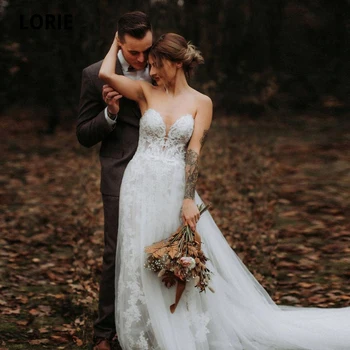 Богемные сватбени рокли LORIE 2021 С открити рамене, Трапециевидные сватбени рокли в стил бохо с дантелен аппликацией, Плажни сватбени рокли без гръб.
