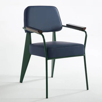 Лицето на един стол в скандинавски минималистичном стил, кафе-бар, метален разтегателен диван в стил милитари с фотьойл, дизайнерски casual dining стол