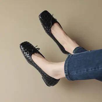 Дамски обувки на равна подметка, ретро-сандали с бантиком, Есенна мода 2023, Нова тенденция, ежедневни дамски обувки, за разходки с квадратни пръсти, Модельная обувки за пътуване