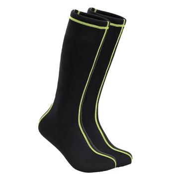 Меки и удобни чорапи за гмуркане от екологично чист плат със защита срещу подхлъзване.