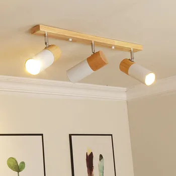 Скандинавски дървена тавана лампа с една глава и три въртящи прожектори за хол, спалня, трапезария, гардеробна, светлинното устройство