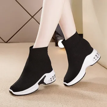 Дамски еластични обувки на платформа с кръгло бомбе на дебела подметка и чорапи, увеличивающими растеж, 2024